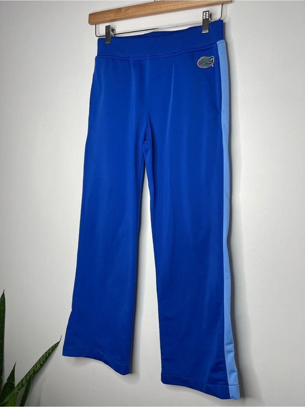 Nike Florida Gators Blue Track Pants Women’s Small Athletic Straight Leg SEC
